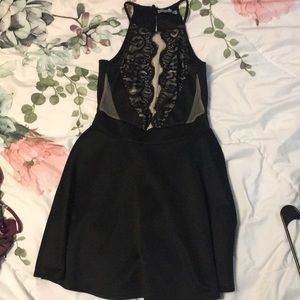 Size M black halter dress with lace